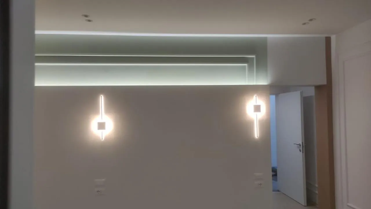 Hotel Kristal Vlorë 3*,