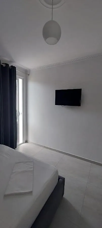 Hotel Kristal Wlora 3*,