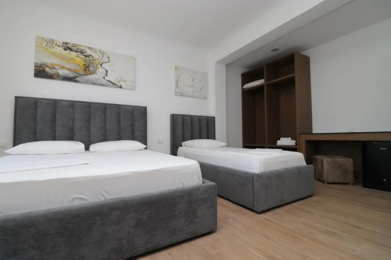 Hotel Kristal Vlore