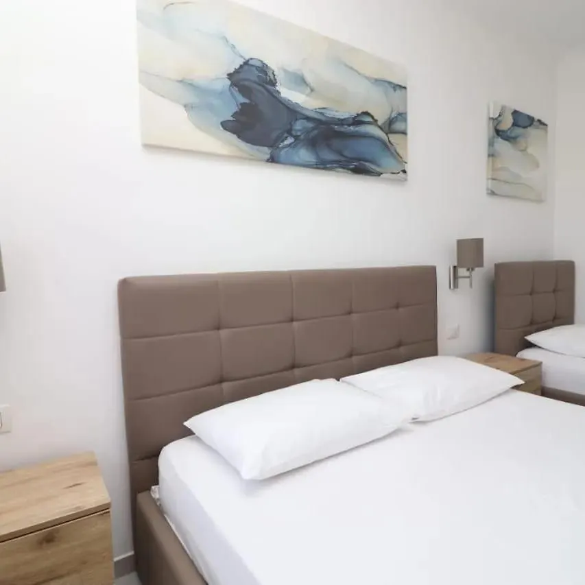 Hotel Kristal Vlore